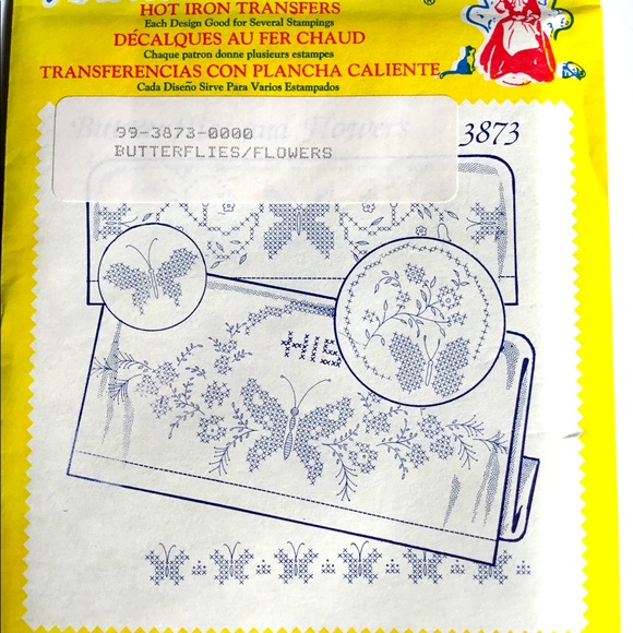 Aunt Martha’s collection of iron on transfer patterns for embroidery work. - Picture 3 of 9